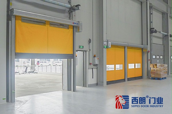 安全的快速門 安全的快速門