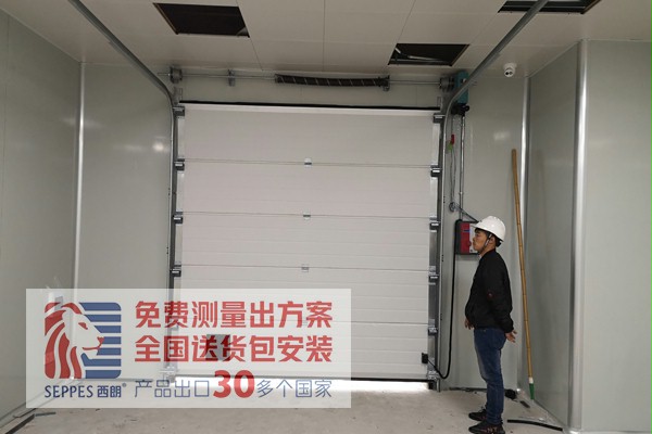 穩定的提升門 穩定的提升門