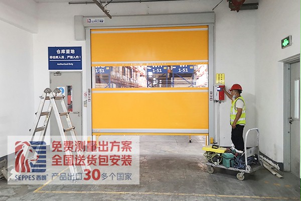 格蘭富水泵倉庫快速門項目