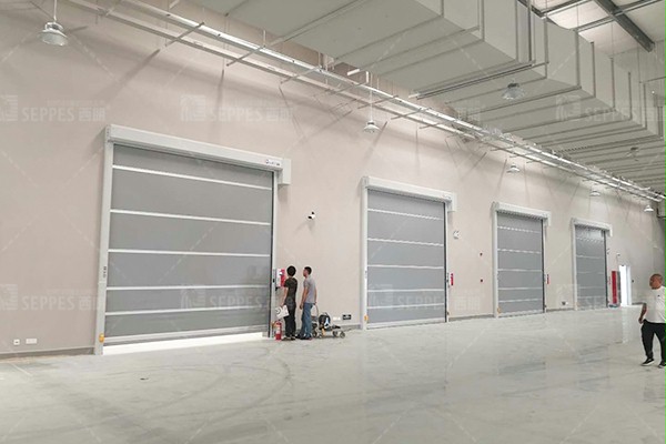 與60多家世界500強企業合作的快速卷簾門廠家