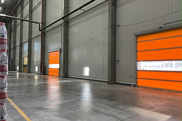 農夫山泉緩衝通道安裝成人午夜免费APP門業快速門