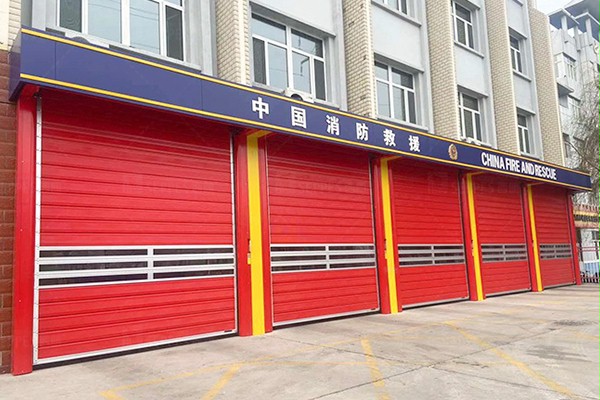 消防車庫午夜福利片